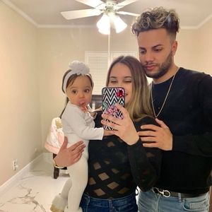 Meet your Posher, Roxana